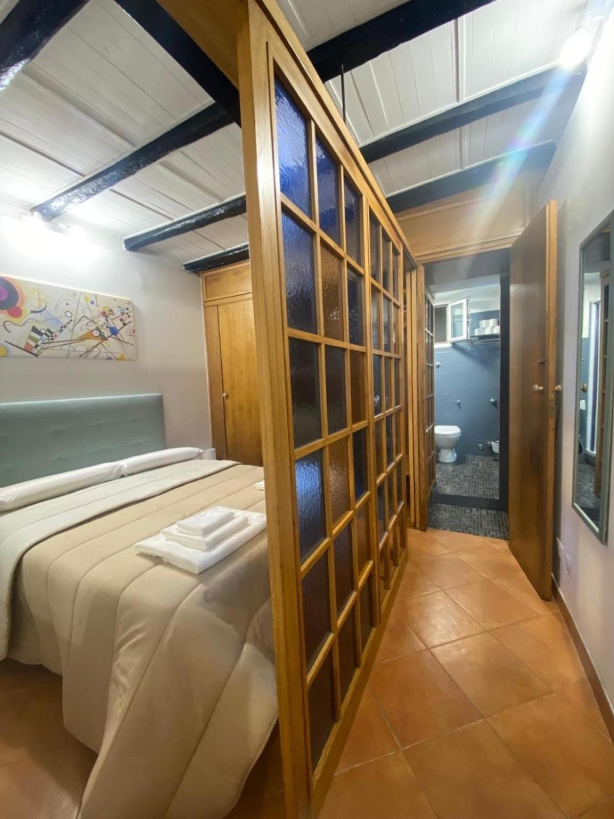 Casa Vicolo Moroni - Trastevere Рим Экстерьер фото