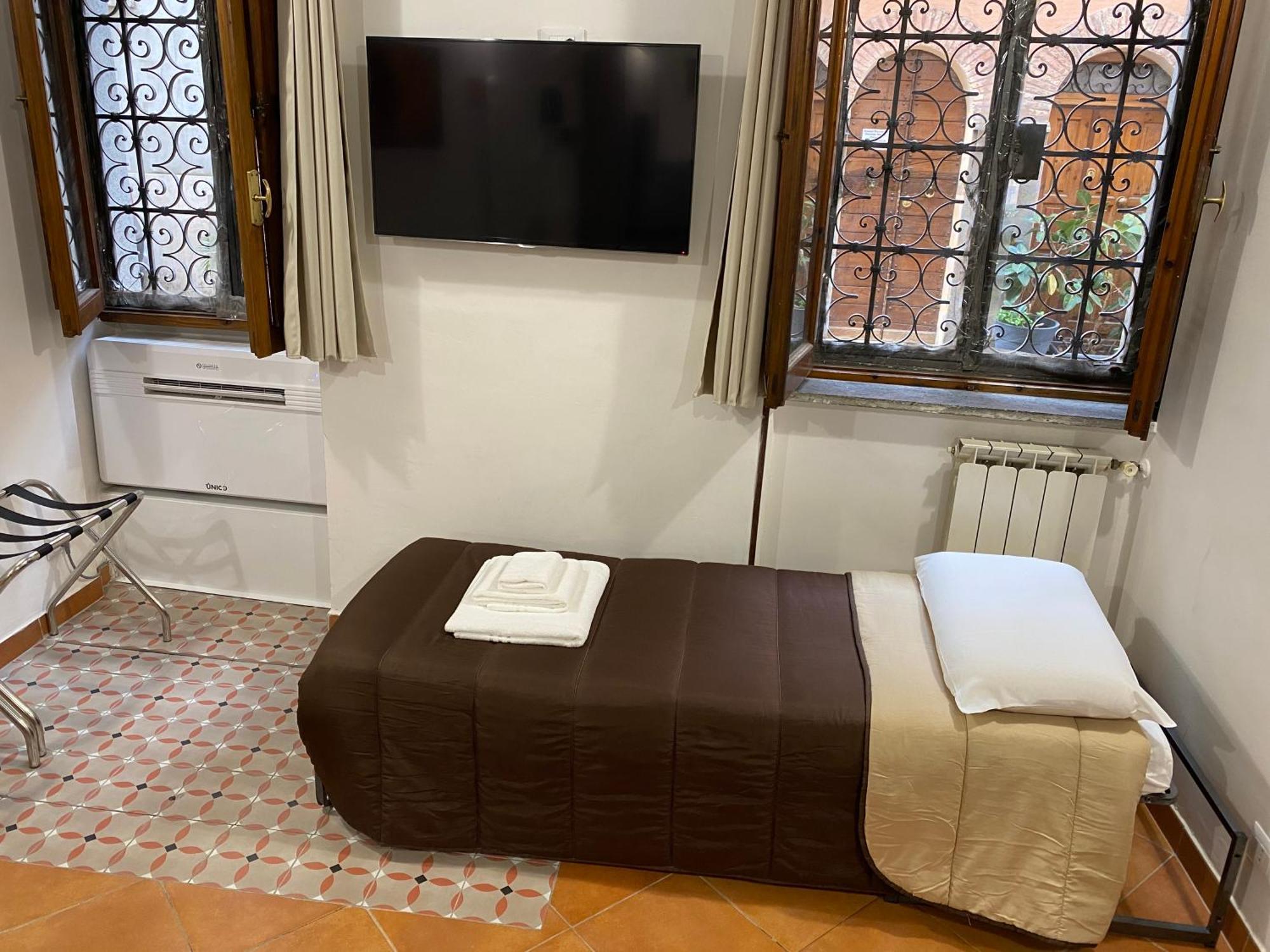 Casa Vicolo Moroni - Trastevere Рим Экстерьер фото